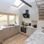 بيت للعطل 1 Grosvenor Farm